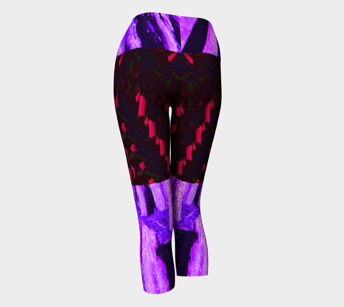 Cypress Violet Yoga Capris preview #3