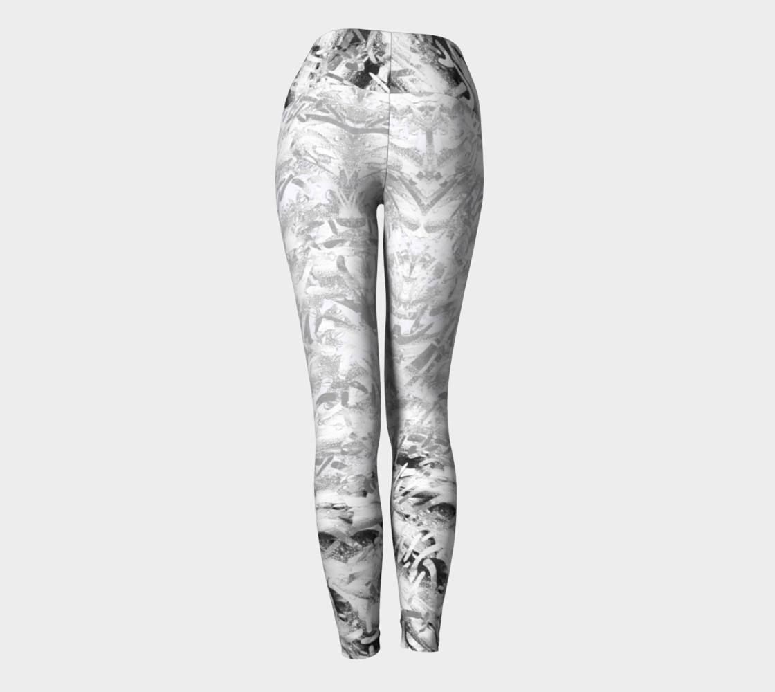 Mariposa Dew Black & White preview #4