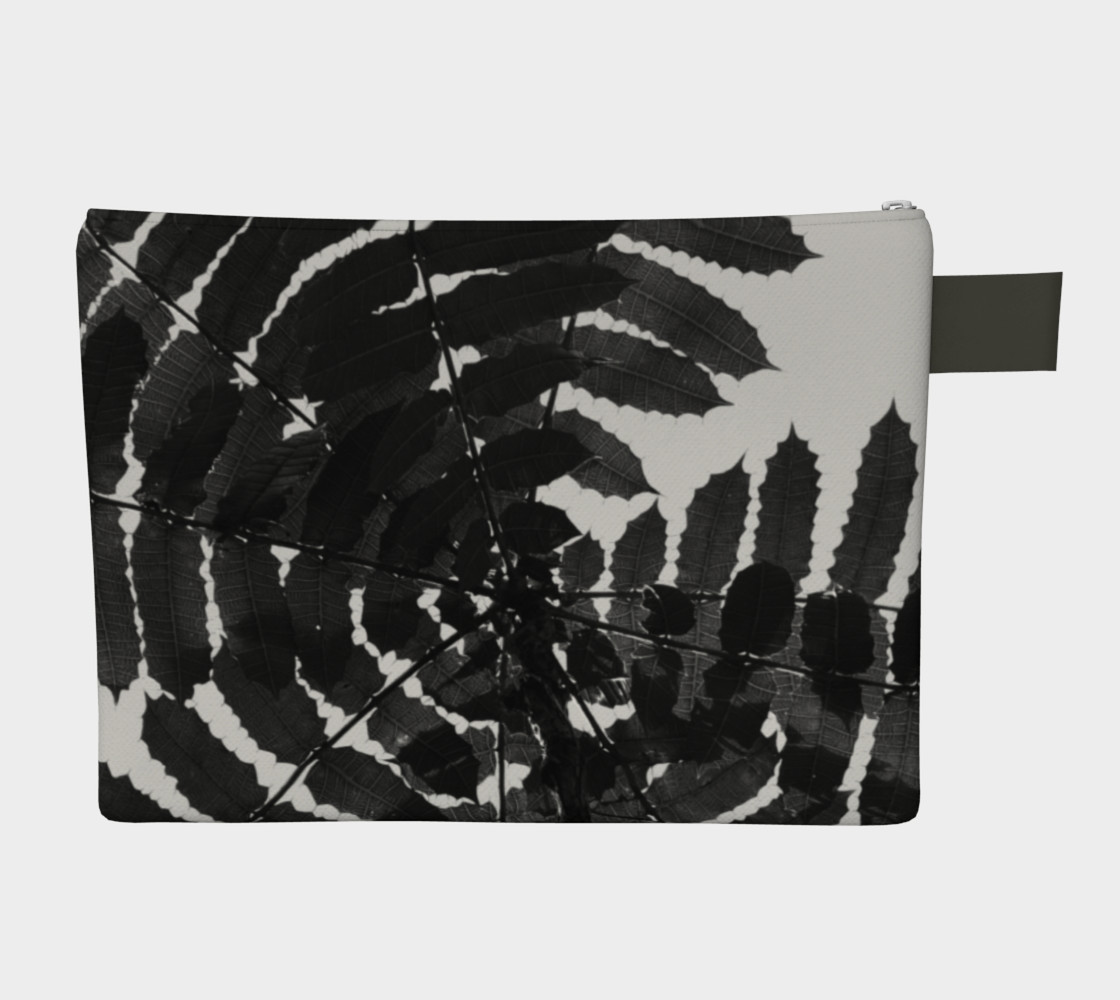 Black and White Leaf CarryAll preview #2