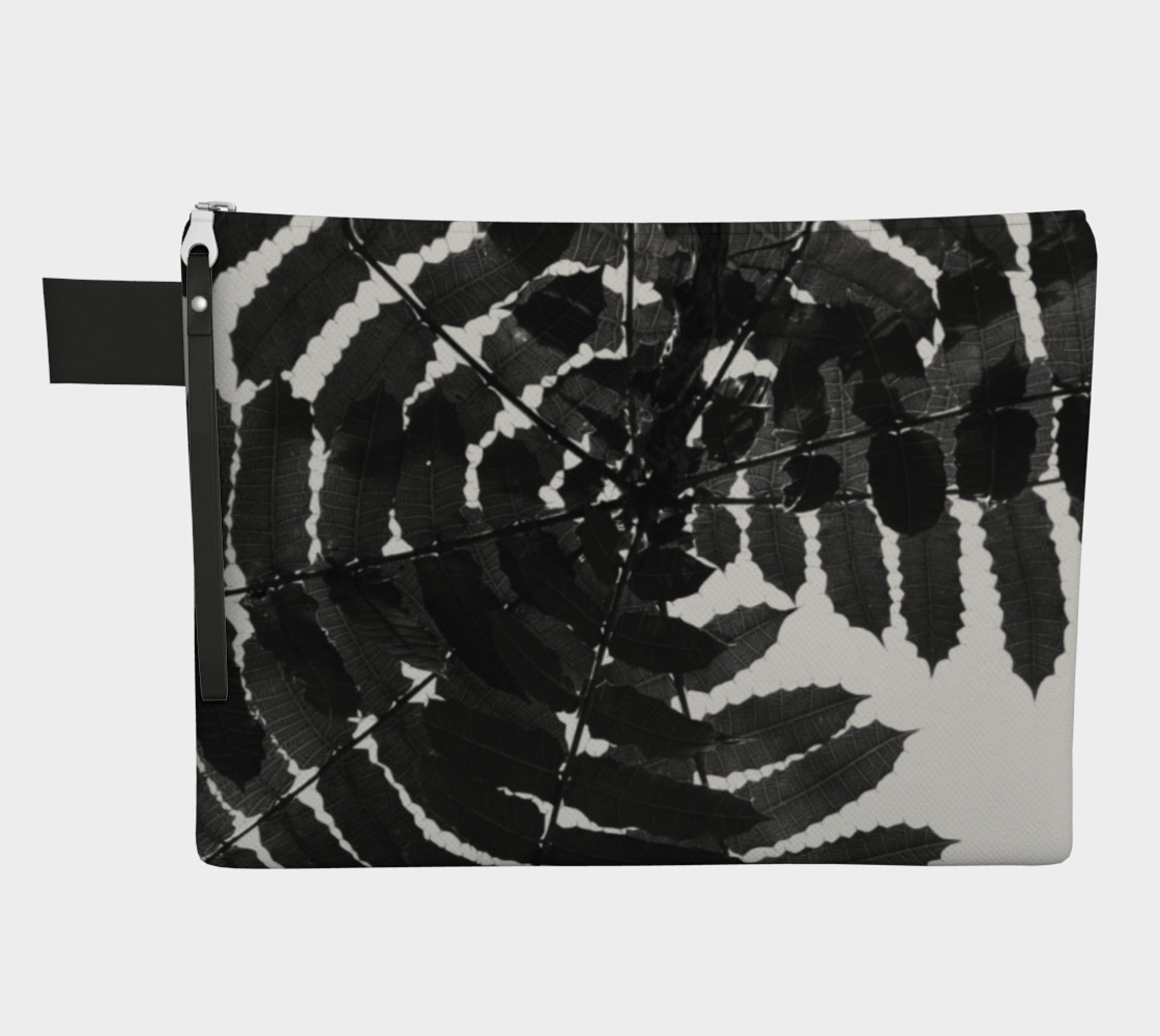 Black and White Leaf CarryAll preview #1