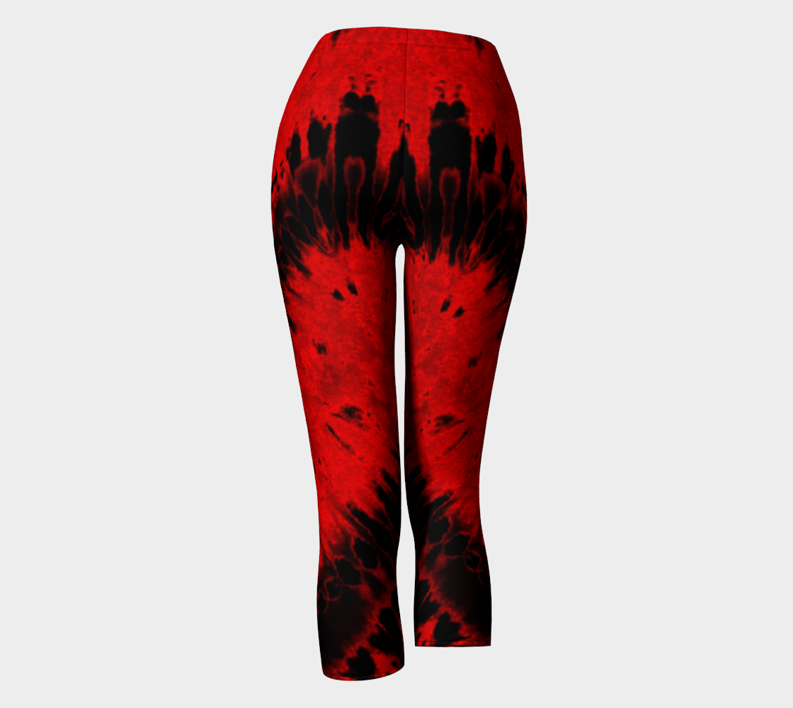 Red Black Heart Capri Leggings preview #4