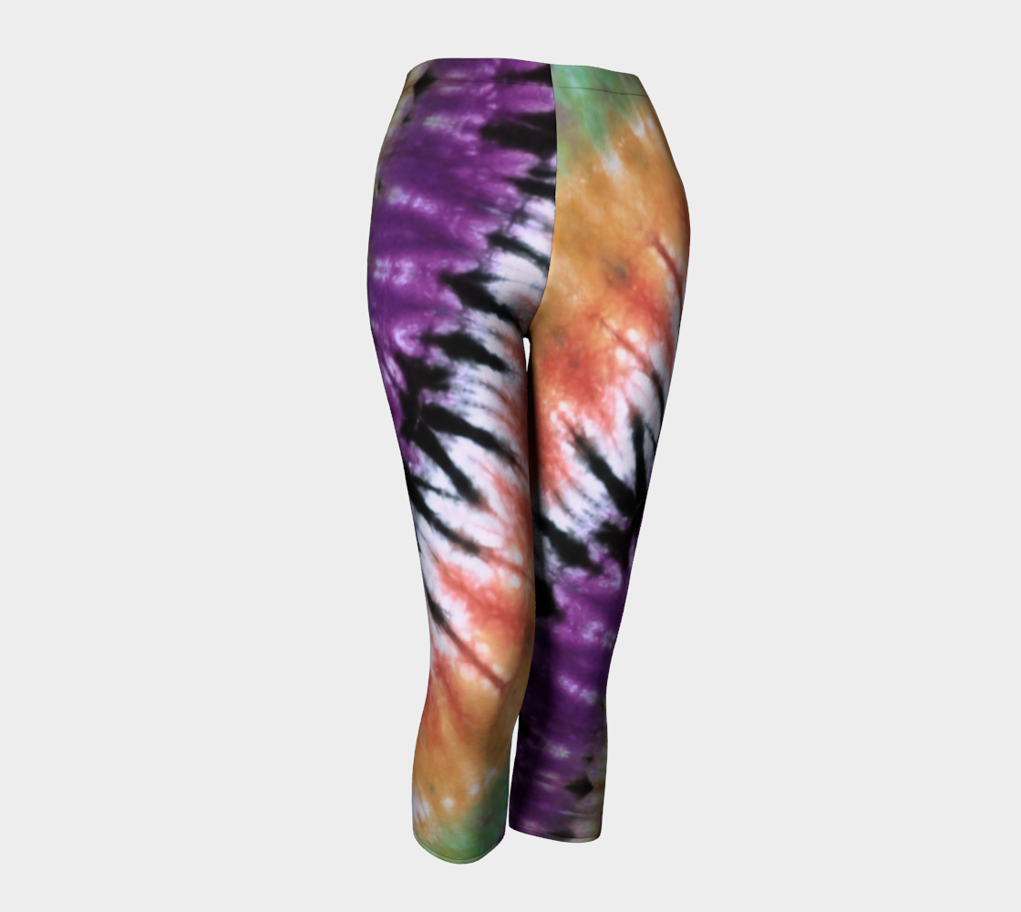 Half Circle Capri Leggings preview #1