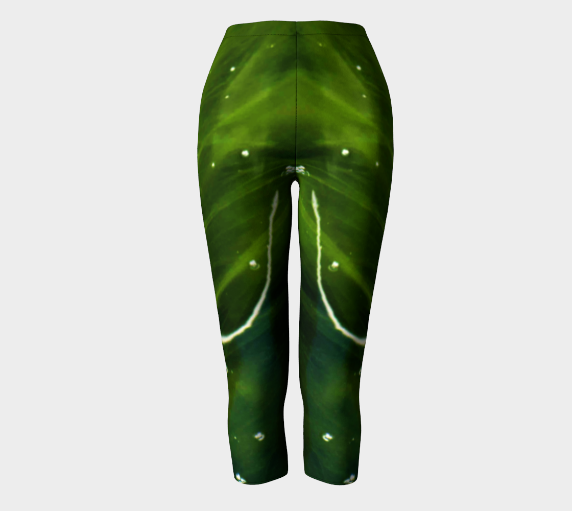 Green Algae and Water Capris preview