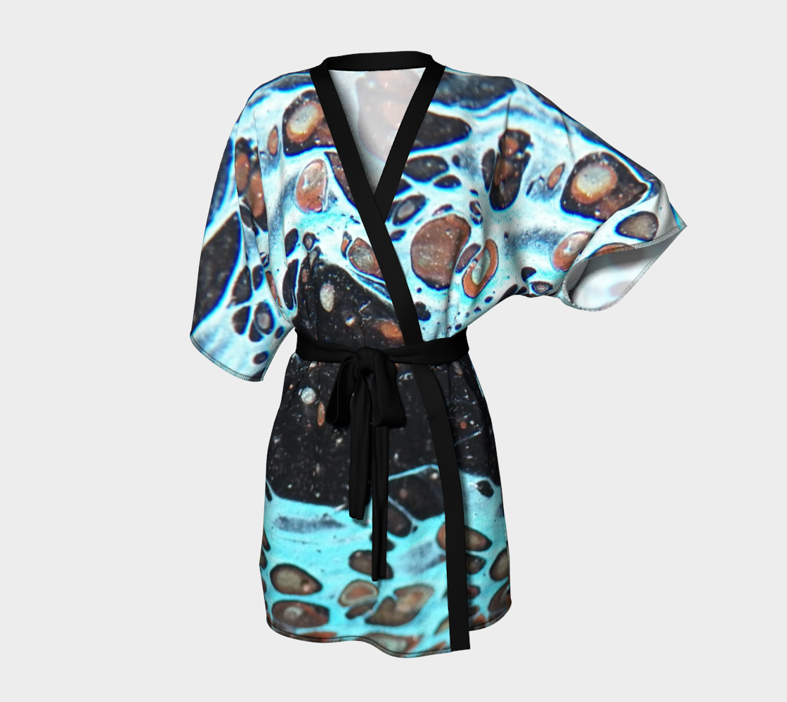 Aperçu de Eutopian Kimono