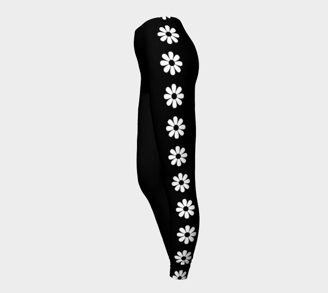 Black and White Flowers preview #3