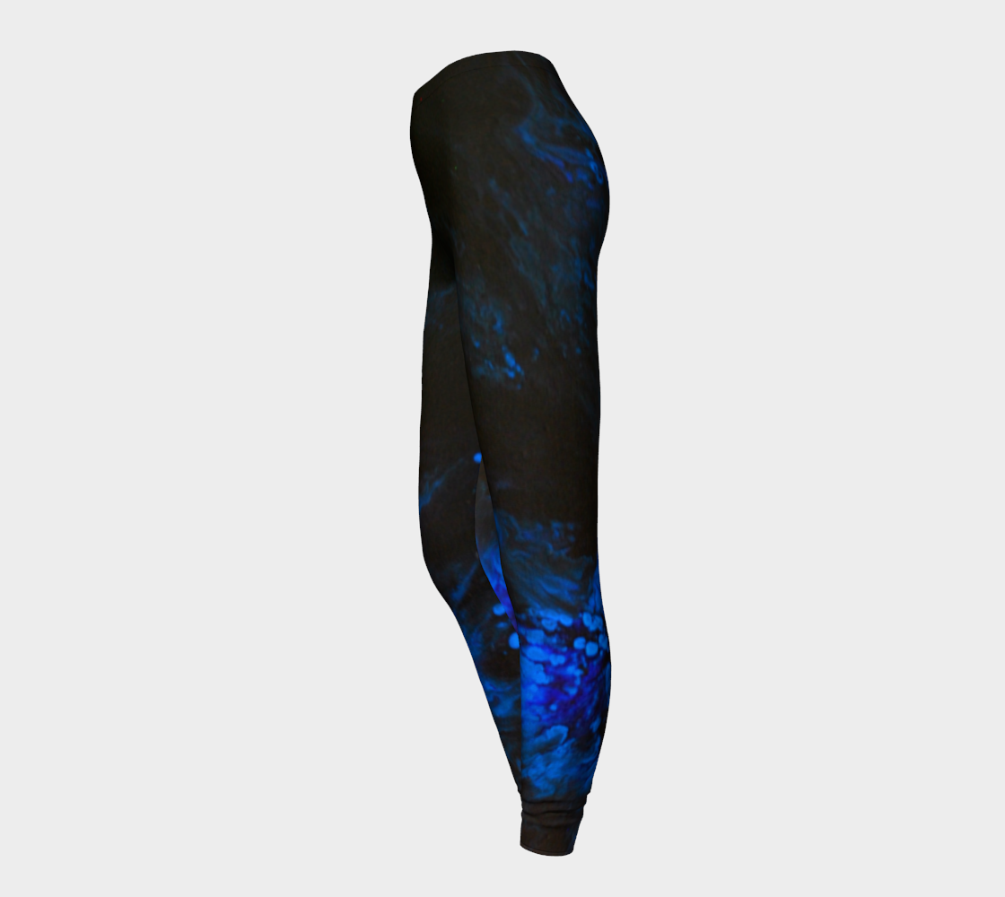 Black & Blue preview #3