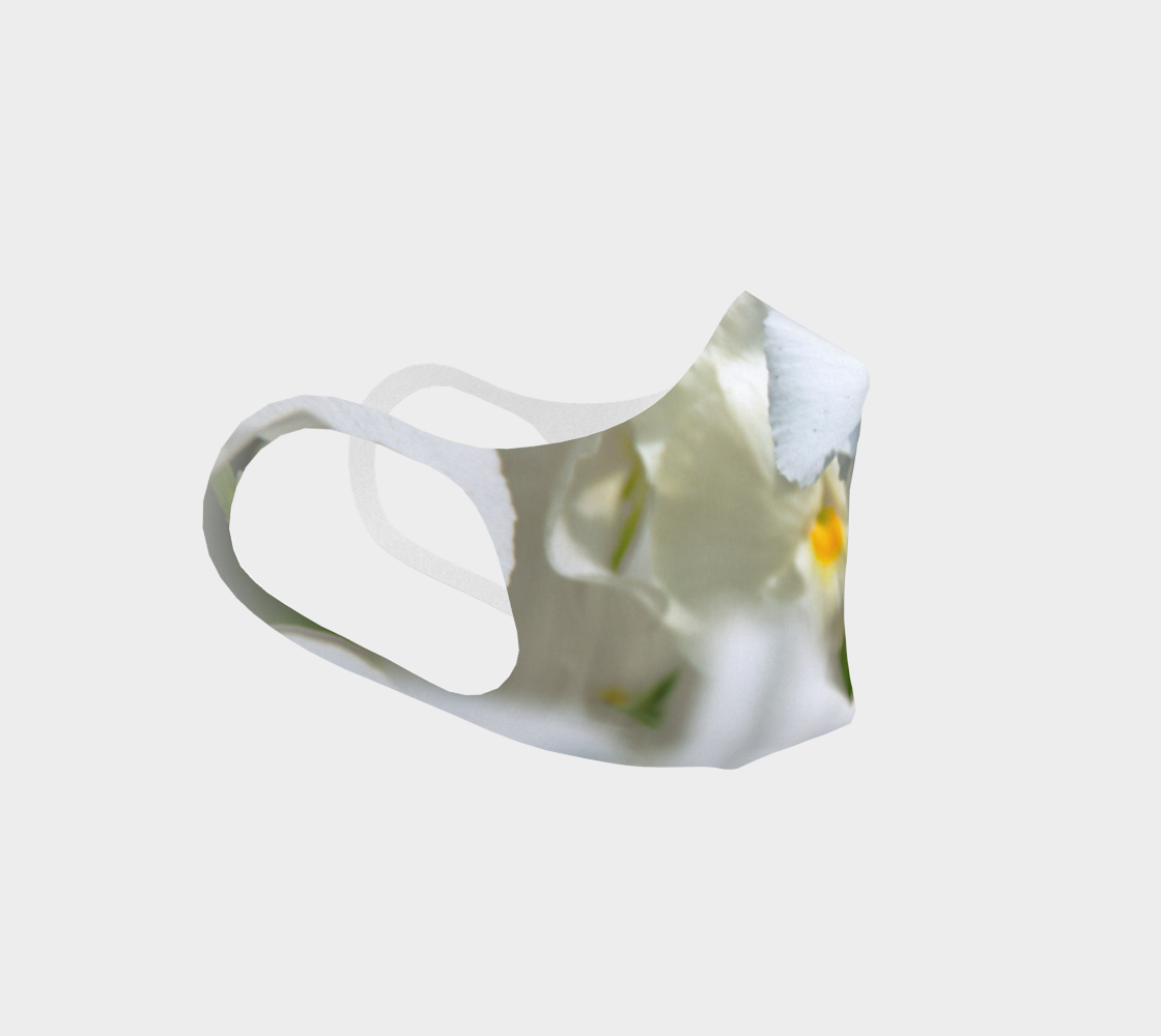 White Pansies preview #3
