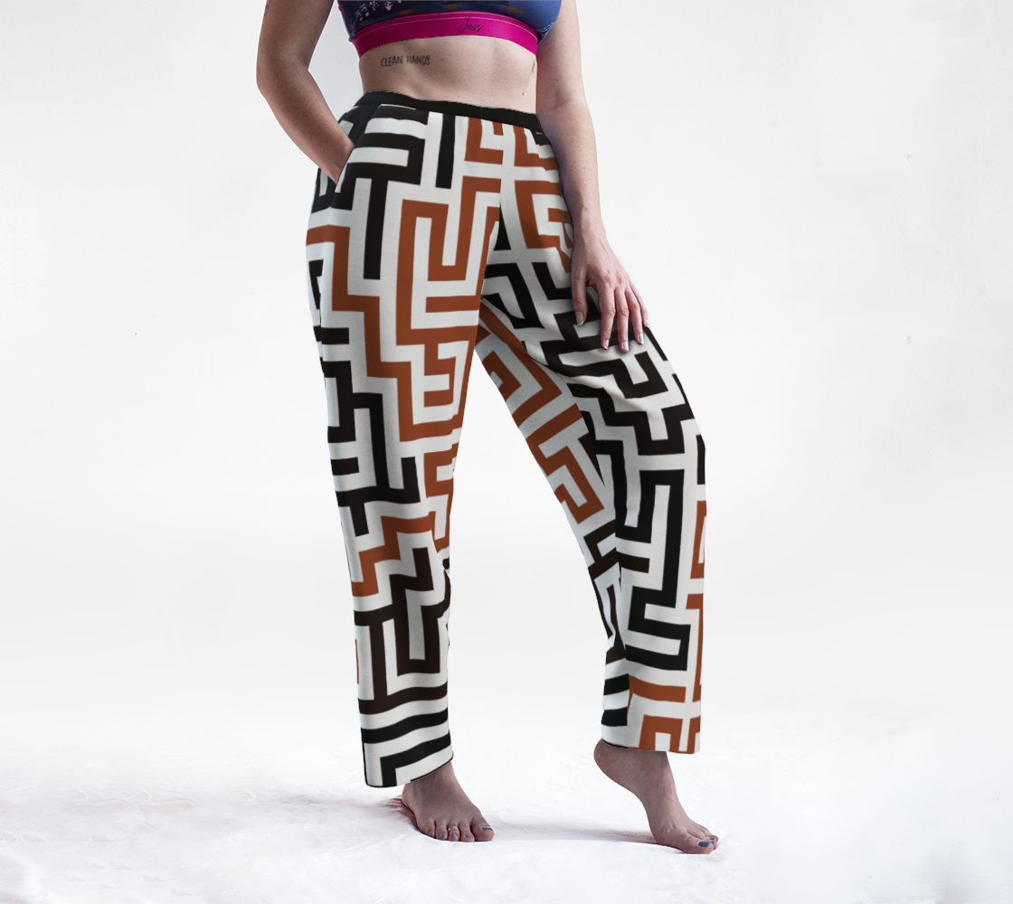 Black and Tan Maze preview #1