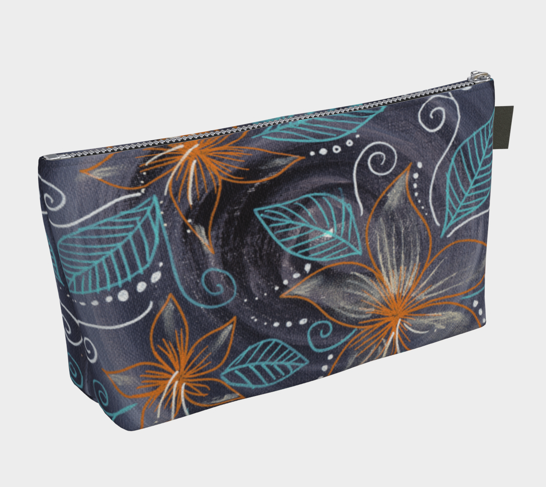 Flora makeup bag preview #2