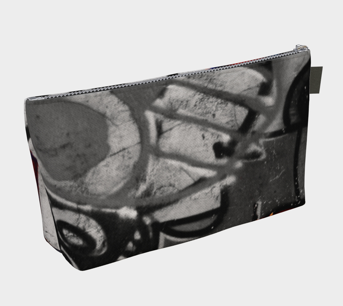 Graffiti 1 Makeup Bag preview #2