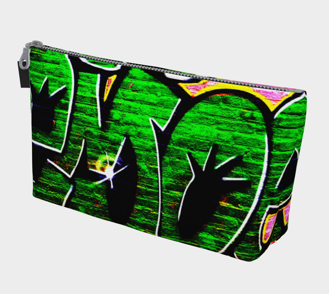 Graffiti 18 Makeup Bag preview