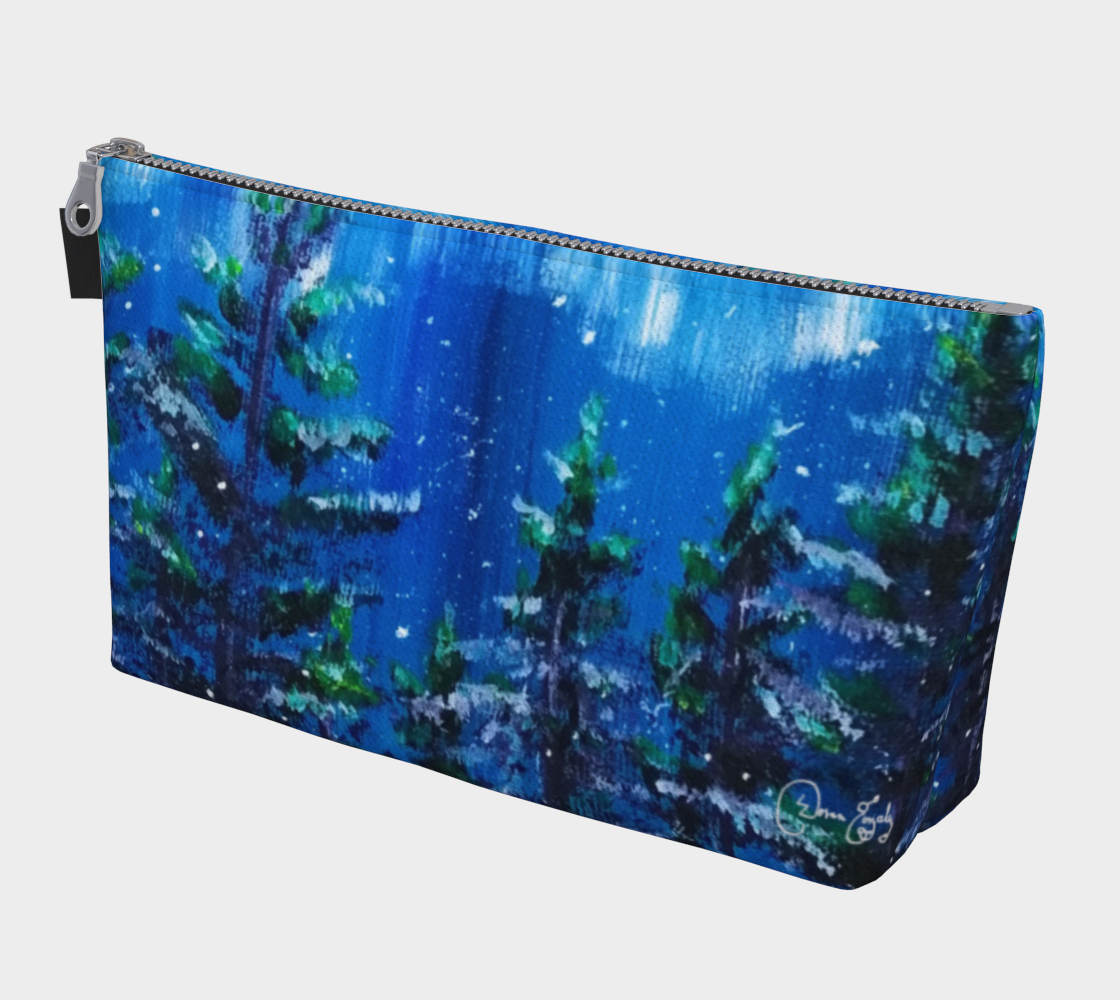Michigan Winter Makeup Bag preview #1