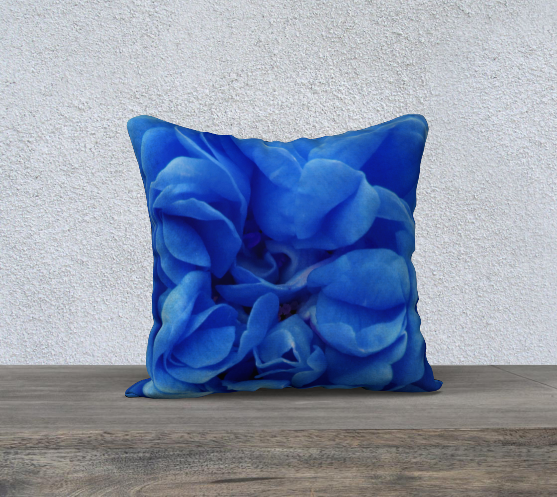 Blue Rose Pillow 18 160626a preview