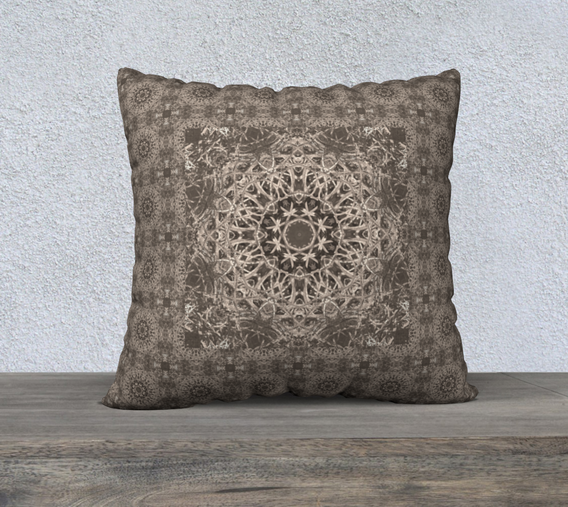 Aperçu de Taupe Beige Intricate Mandala Tile #1