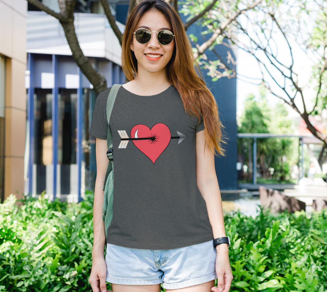 Aperçu de Struck by Cupid's Arrow Women's Tee #1