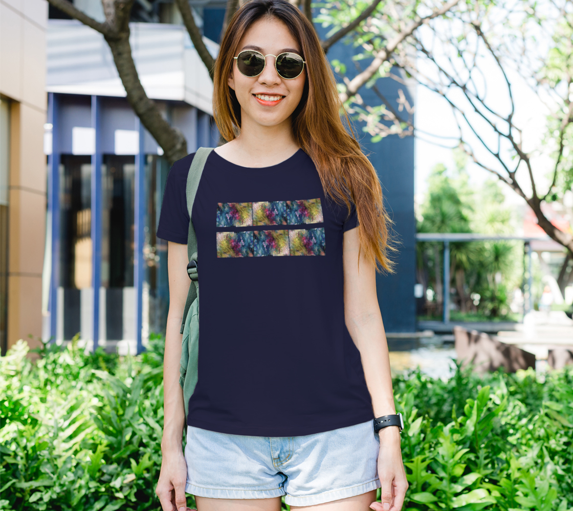 Aperçu de Rainbow Blossom Bella Tshirt #1