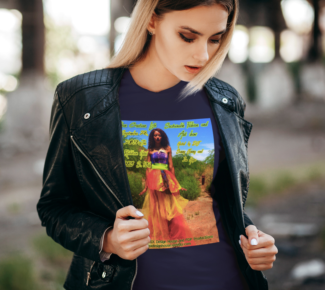 Aperçu de LIMITED EDITION: Urban Couture Life: Sustainable Fashion and Art Show TShirt #2