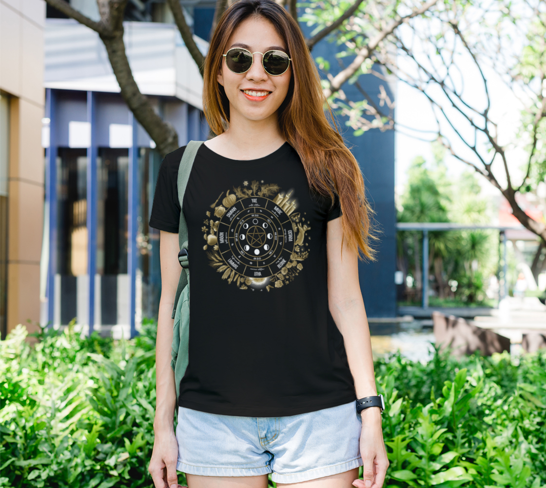 Wheel of the year Women's tee preview