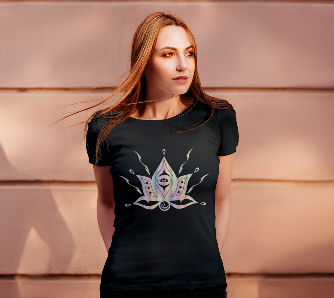Aperçu de Radiate Lotus T-Shirt in Black #4