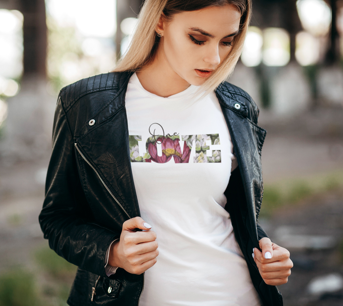 One Love Lotus Slim Fit T preview #2