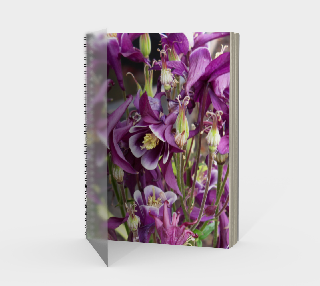 Aperçu 3D de Purple and Pink Columbines Spiral Notebook