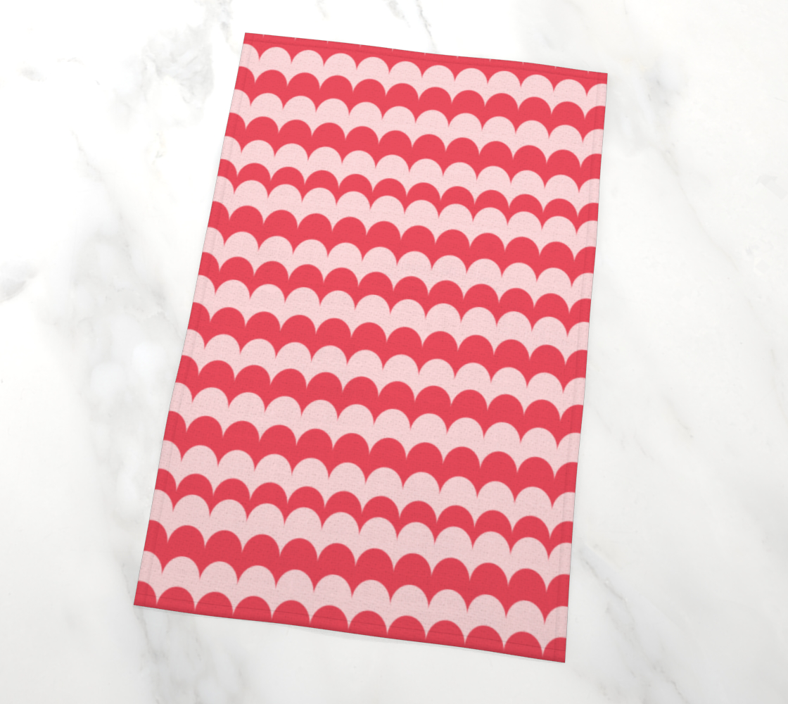 Aperçu de Pink Scallop Print Tea Towel #2