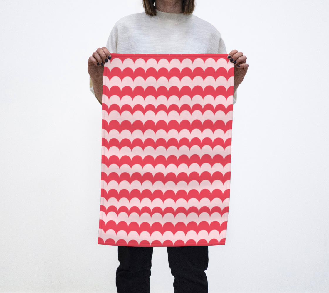 Aperçu de Pink Scallop Print Tea Towel #1