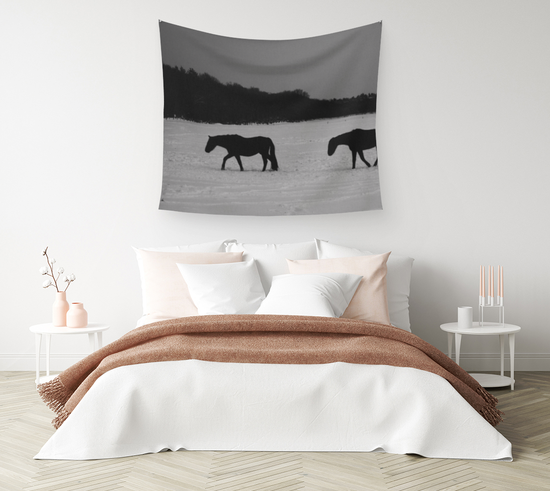 Aperçu de Horses On Snow Wall Tapestry #1