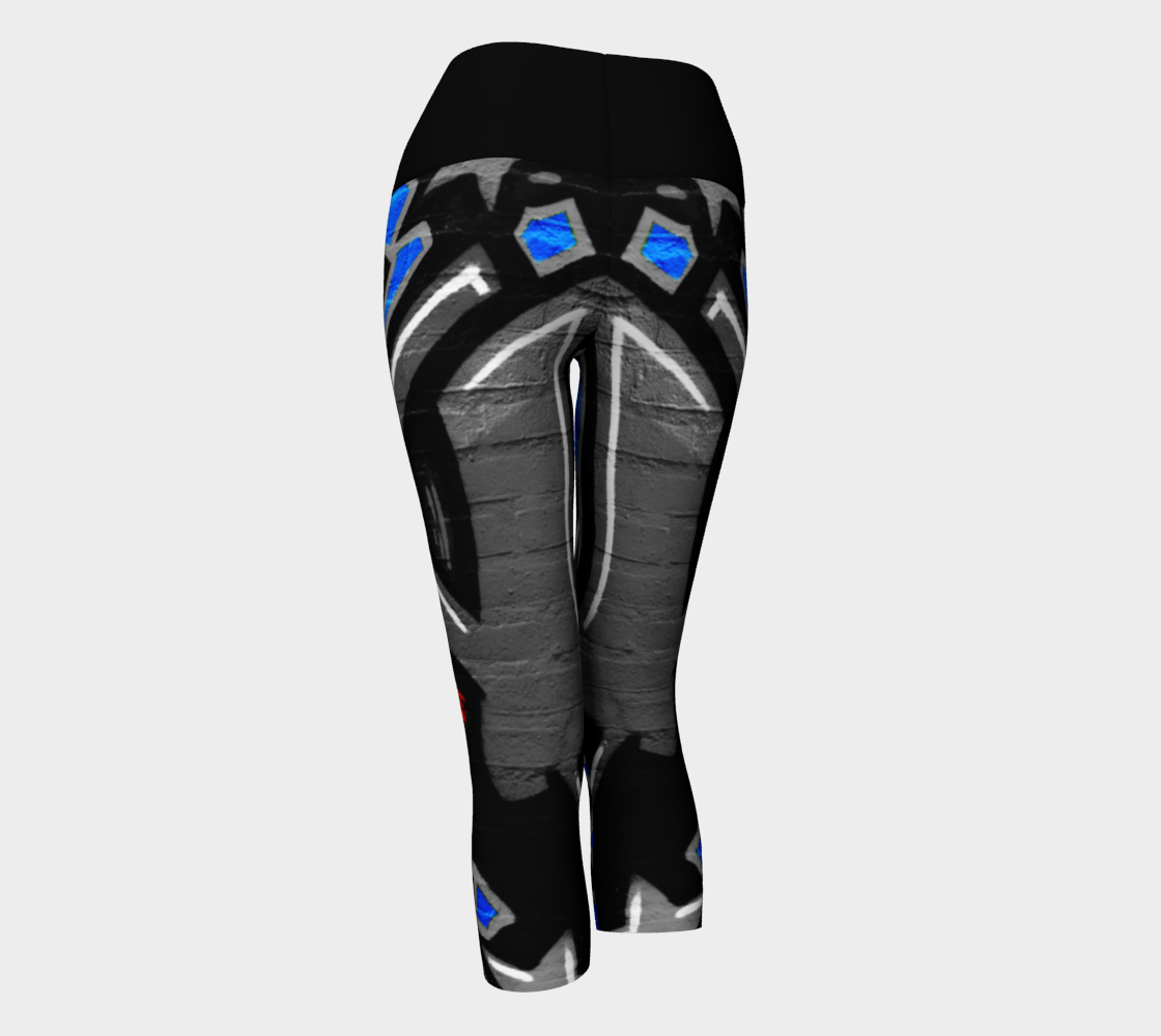 Graffiti 3 Yoga Capris preview #3