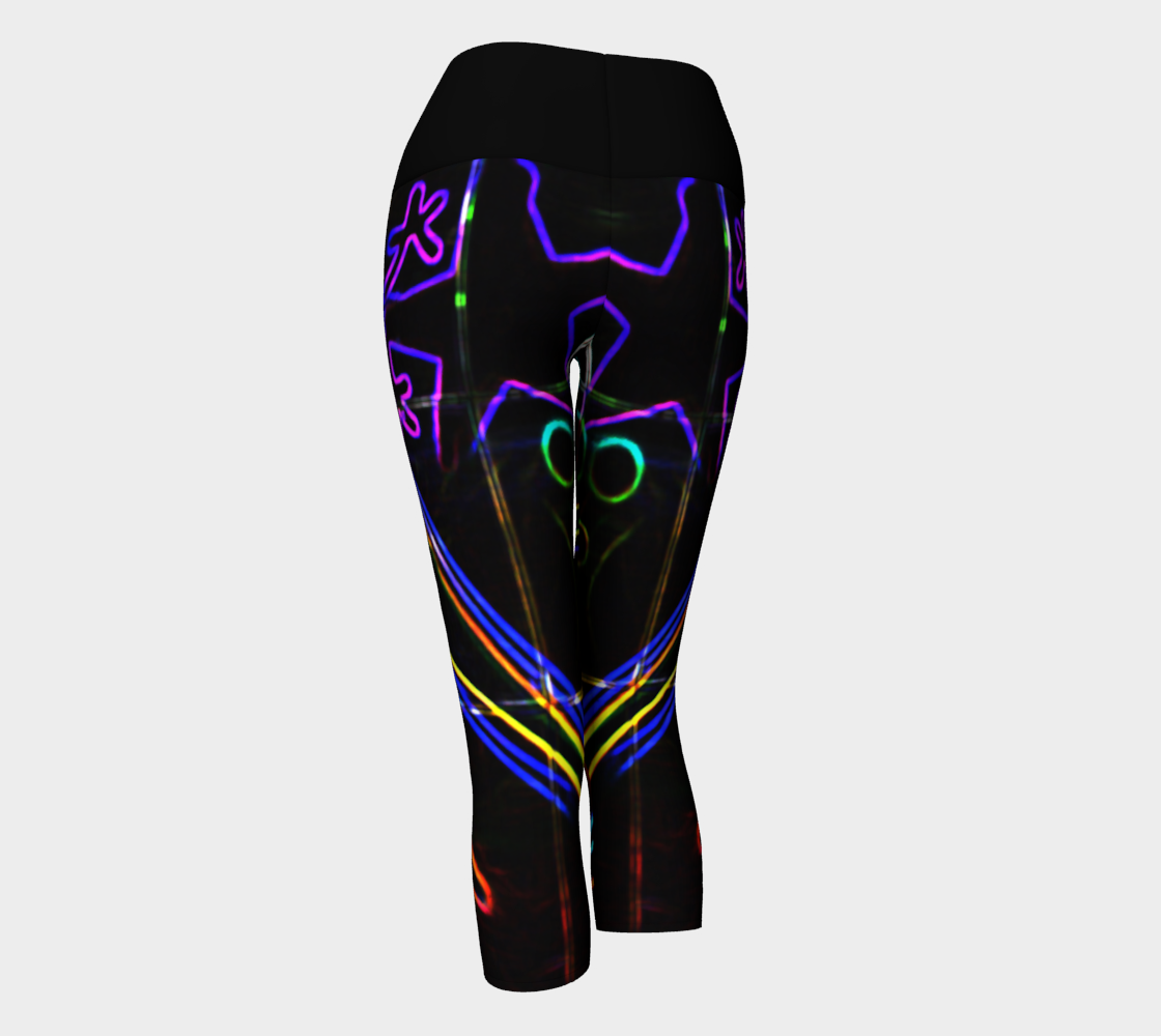 Graffiti 10 Yoga Capris preview #3