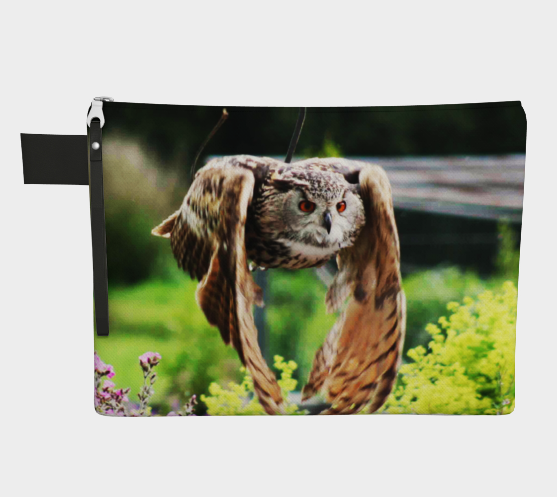 Owl In Flight Zipper Carry All preview #1
