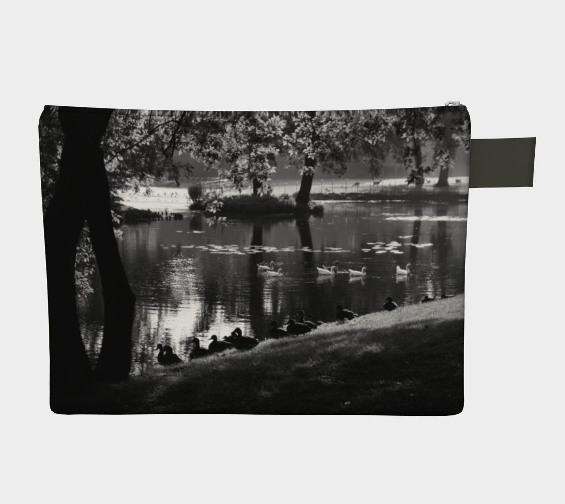 Park Life Zipper Carry All preview #2