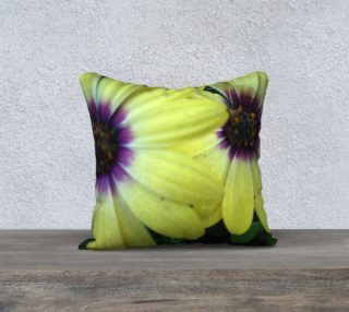 Delectable Daisy in Yellow & Purple preview