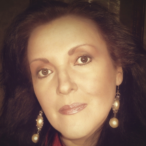 Maria Angelica Maira picture