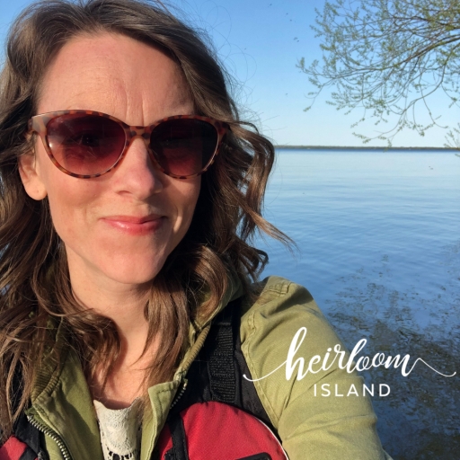 Heirloom Island / Julieanne Steedman profile picture