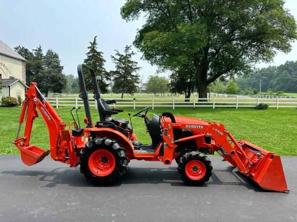 2020 Kubota B2601 Tractor Loader Backhoe 4x4 HST 114 Hours $25,900 ...