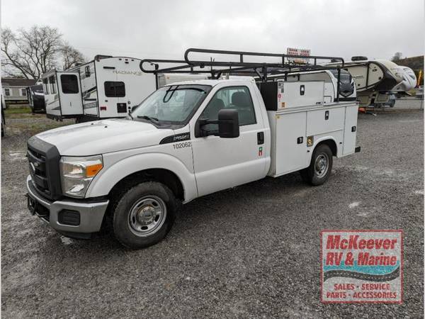 Photo 2016 Ford F250 Super Duty with Utility Bed - $19,995 (Sweetwater TN just 2 12 hours from Atlanta)