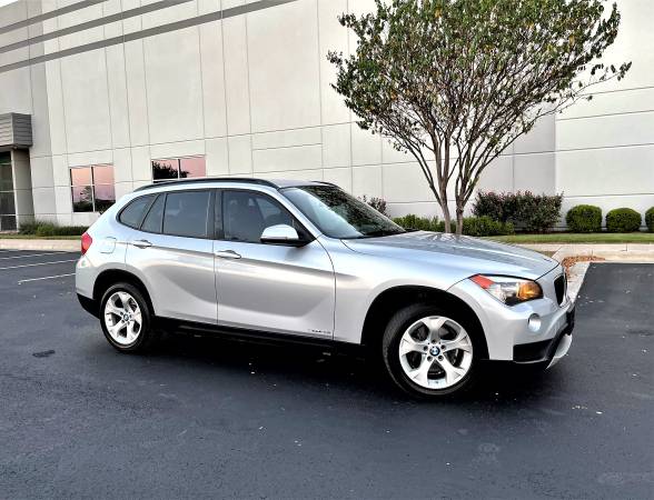 Photo 2013 BMW X1 sDrive28i 4dr SUV - $10,495 (Austin)