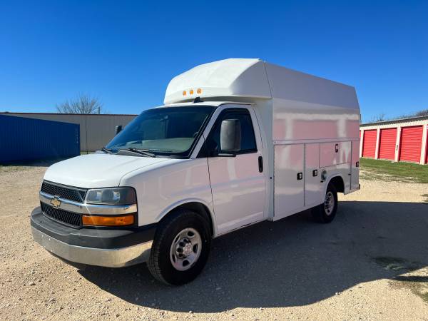 Photo 2016 Chevrolet Express G3500 KUV ServiceUtility Cargo Van - $24,500 (Hutto)