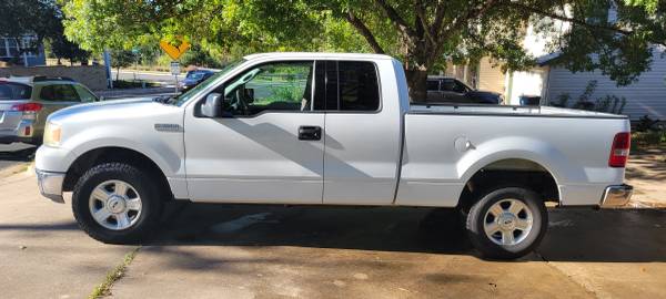 Photo Ford F-150 XLT 4X4 Triton- 4 New Tires and New Battery 97,800 miles - $10,400 (Texas Oaks)
