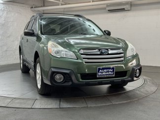 Photo Used 2014 Subaru Outback 2.5i w Alloy Wheel Package for sale