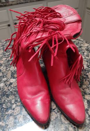 red tassel boots