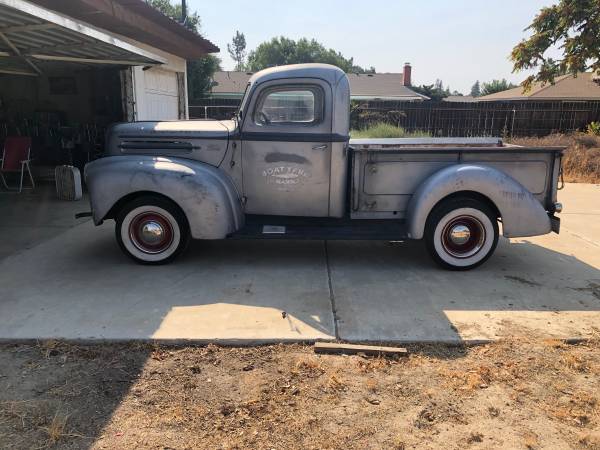 Photo 1946 Ford Truck - $14,000 (Bakersfield)