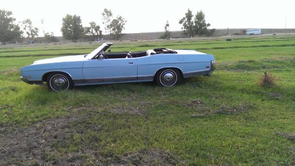 Photo 1972 ford LTD convertible - $20,000 (Bakersfield)