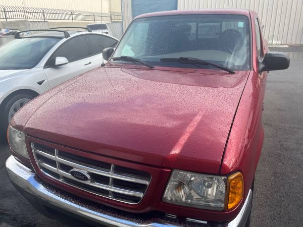 Photo Ford ranger with low miles and clean title - $7,850 (Stockdale Bakersfield)