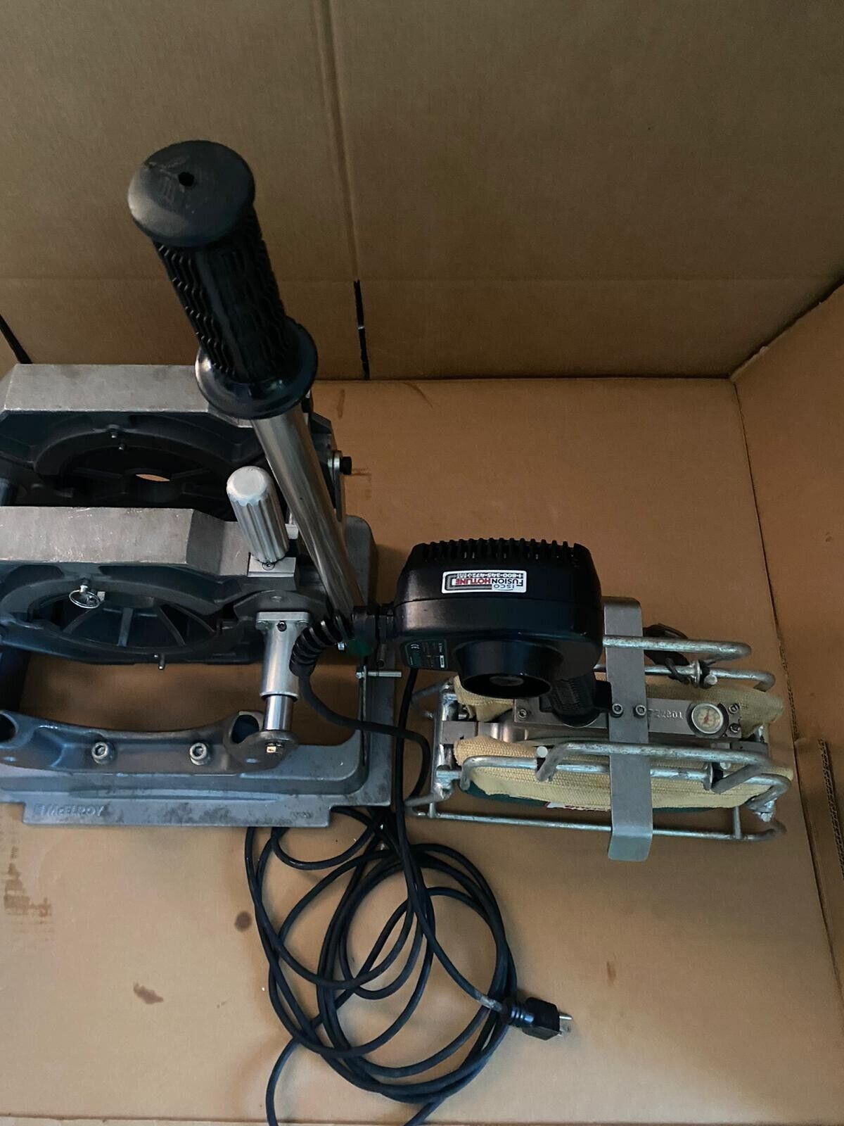 McElroy PITBULL 26 Pipe Fusion Machine 120V Facer Heater & Stand