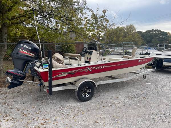 Photo Used 2018 Xpress Center Console Financing Available No Fees - $24,999 (Florence, Al)