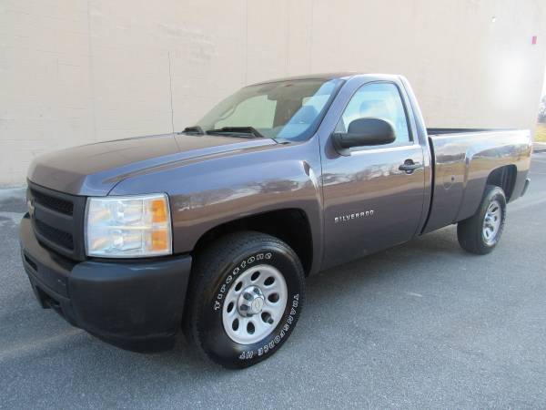 Photo 2010 CHEVY SILVERADO 1500 WT  30K MILES  LONG BED  4X4  1 OWNER - $18,995 (NO DOC FEES)