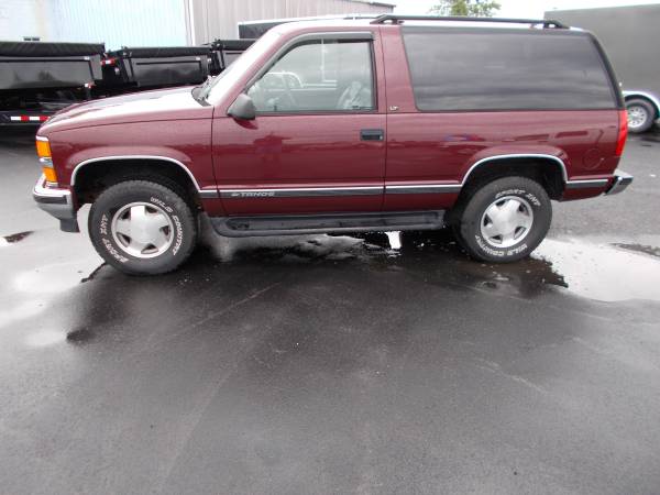 1998 Chevy Tahoe 2 Door Rust Free Cars Trucks For Sale Shoppok