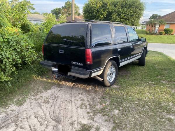Photo 1997 CHEVY TAHOE 4X4 - $2,000 (sebring)